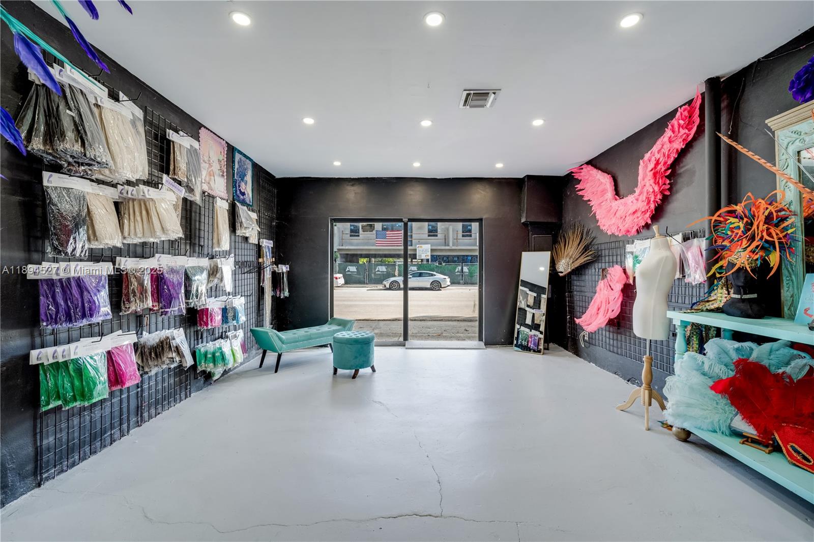 Ver detalles   /   sq. ft. $ 2025-10-11 0 foto