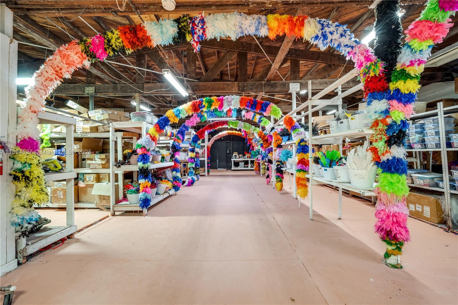 Ver detalles   /   sq. ft. $ 2025-10-11 0 foto