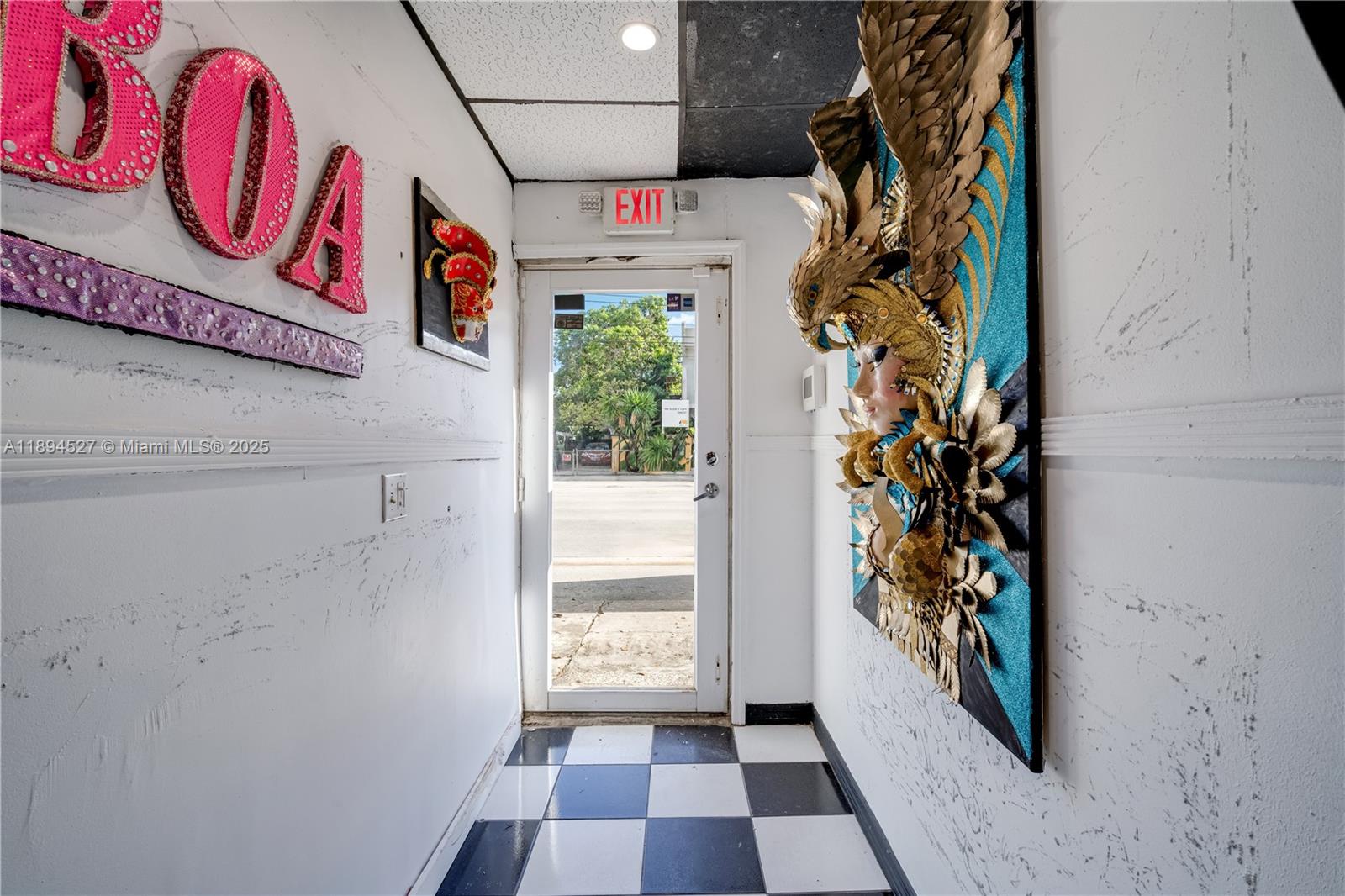 Ver detalles   /   sq. ft. $ 2025-10-11 0 foto