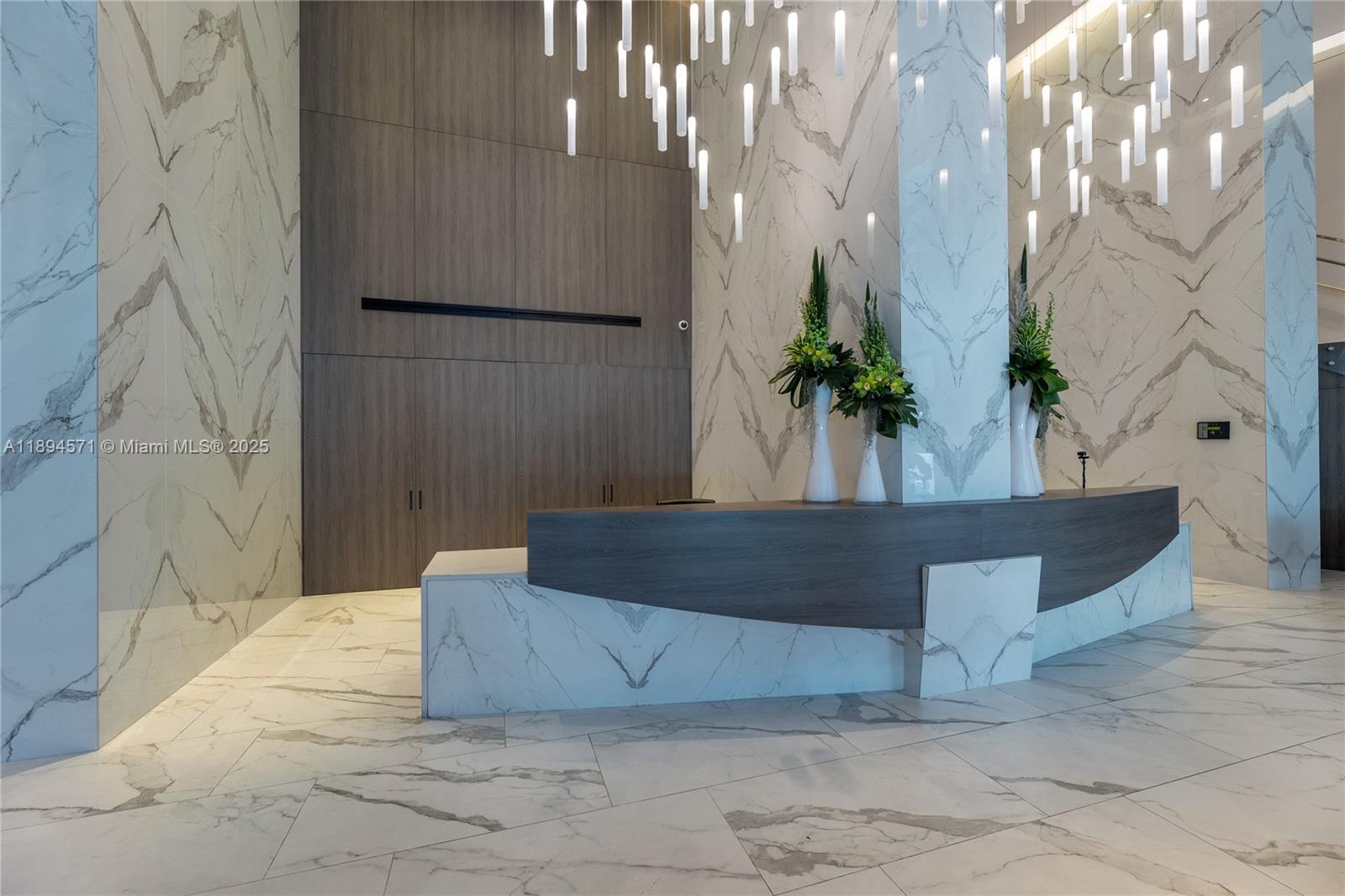 Photo of 3535 OCEAN DR  #2102, Hollywood, Florida, 33019 - 