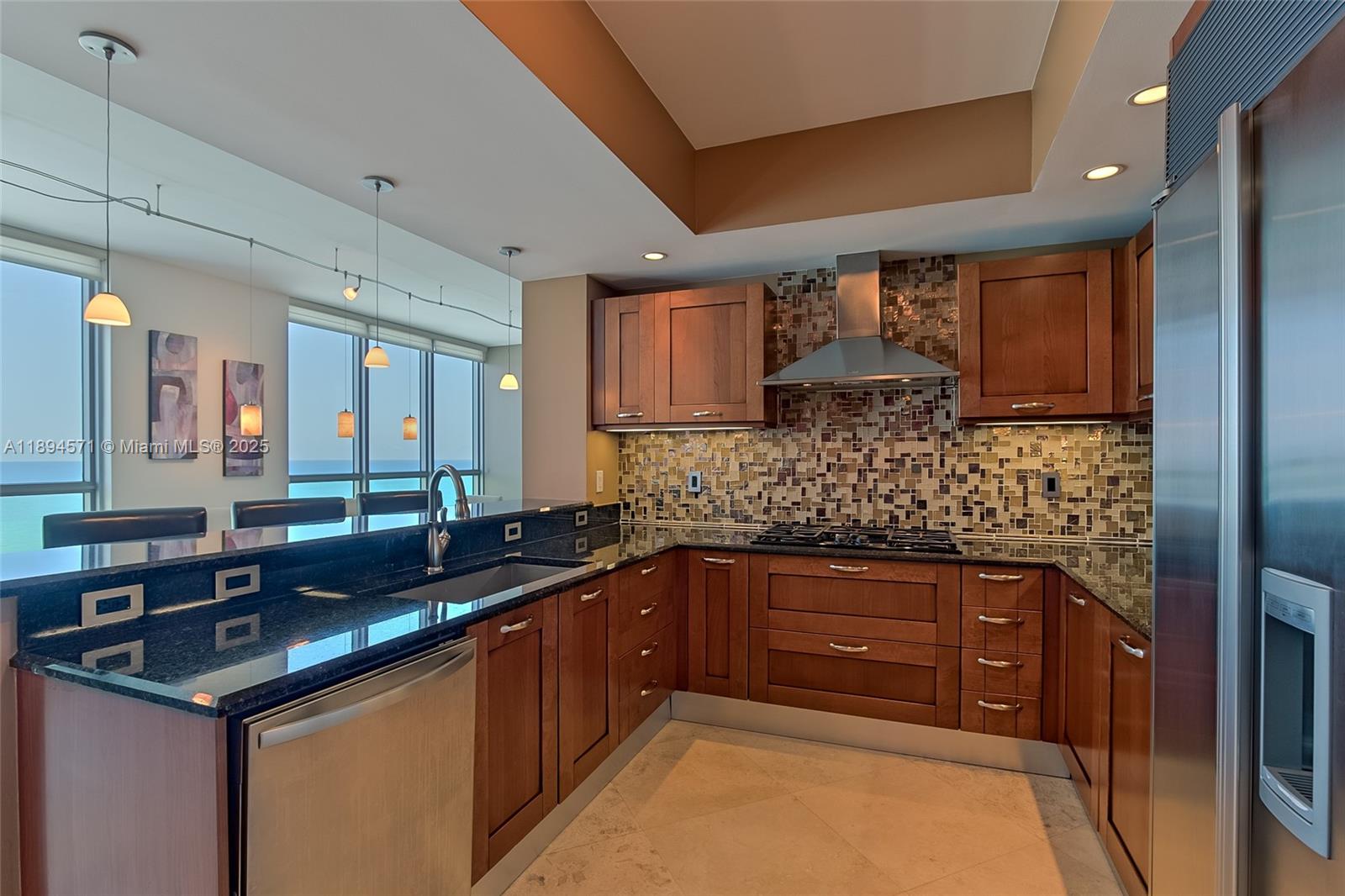 Photo of 3535 OCEAN DR #2102, Hollywood, Florida, 33019 - KITCHEN