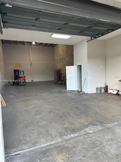 7  /   sq. ft. $ 2025-10-11 0 Photo