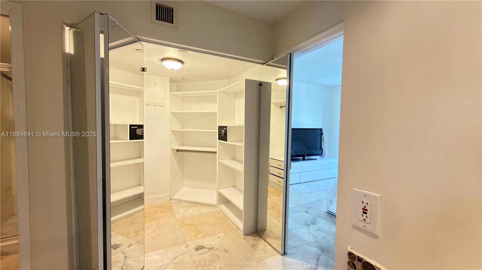 Photo of 3530 Mystic Pointe Dr  #1602, Aventura, Florida, 33180 -