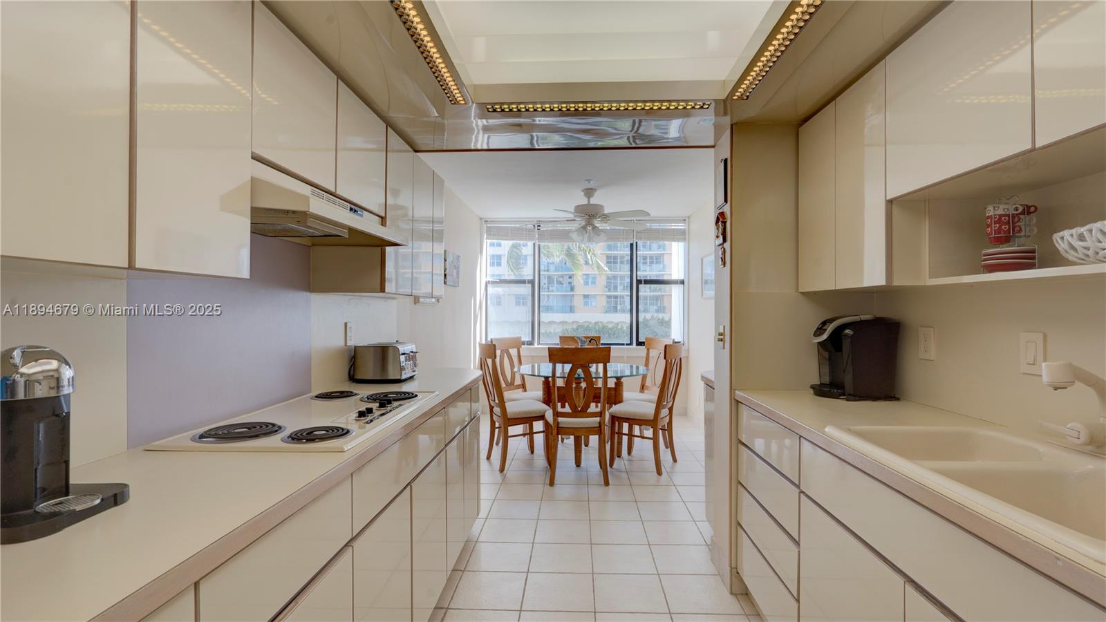 Photo of 2301 Ocean Dr  #301, Hollywood, Florida, 33019 - Kitchen