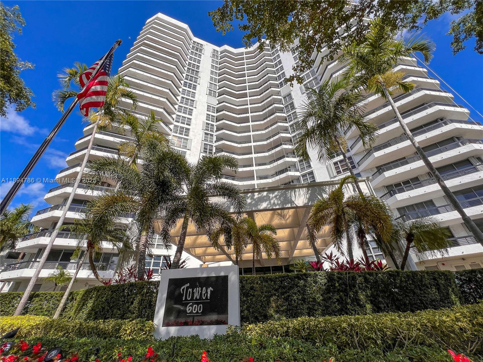 Photo of 3400 192nd St  #LPH5, Aventura, Florida, 33180 - 