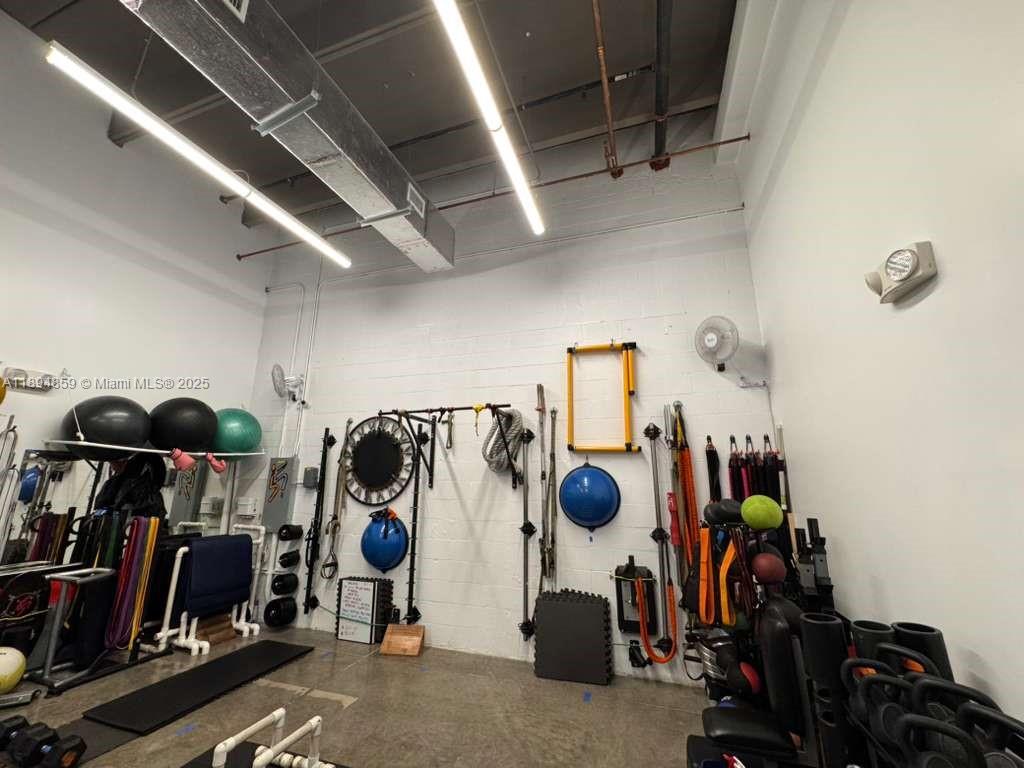 Ver detalles 127 / sq. ft. $ 2025-10-12 0 foto