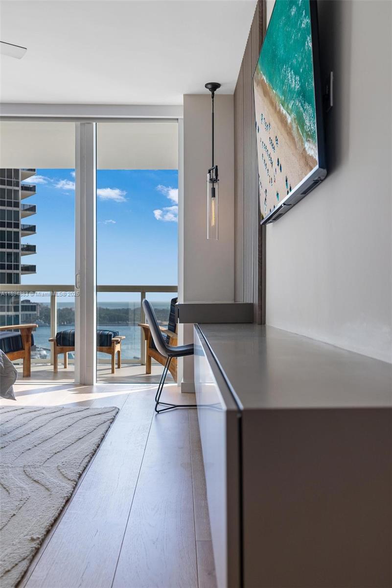 Photo of 450 Alton Rd  #1603, Miami Beach, Florida, 33139 - 