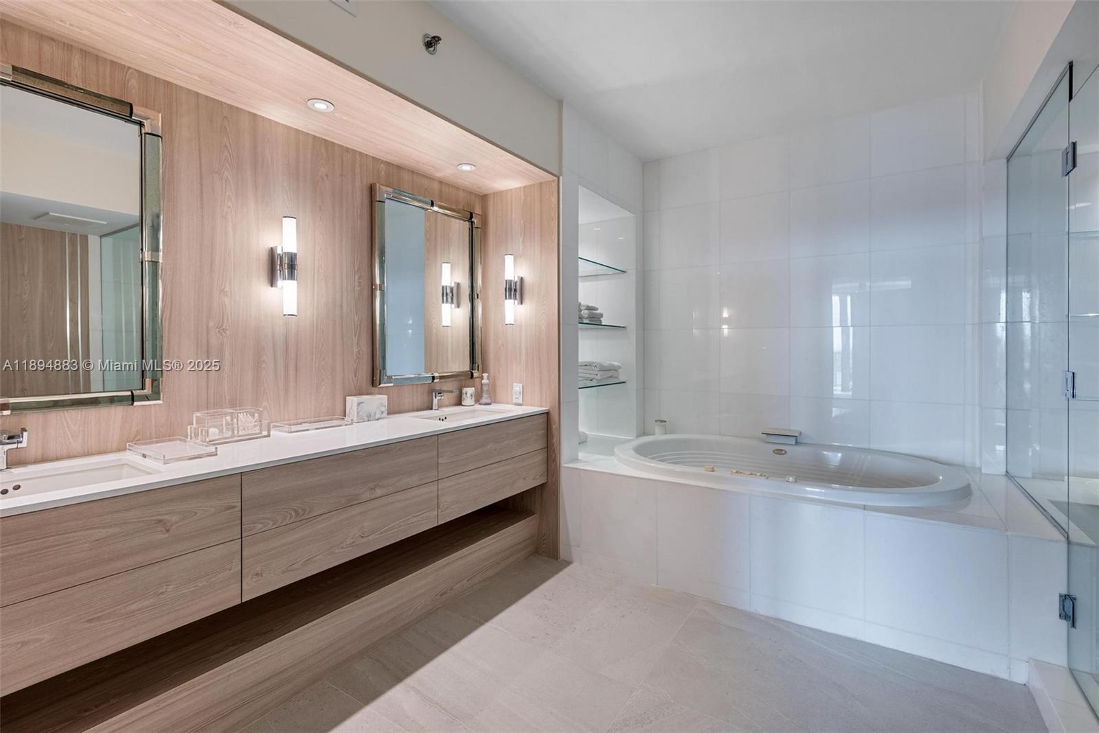 Photo of 450 Alton Rd  #1603, Miami Beach, Florida, 33139 - 