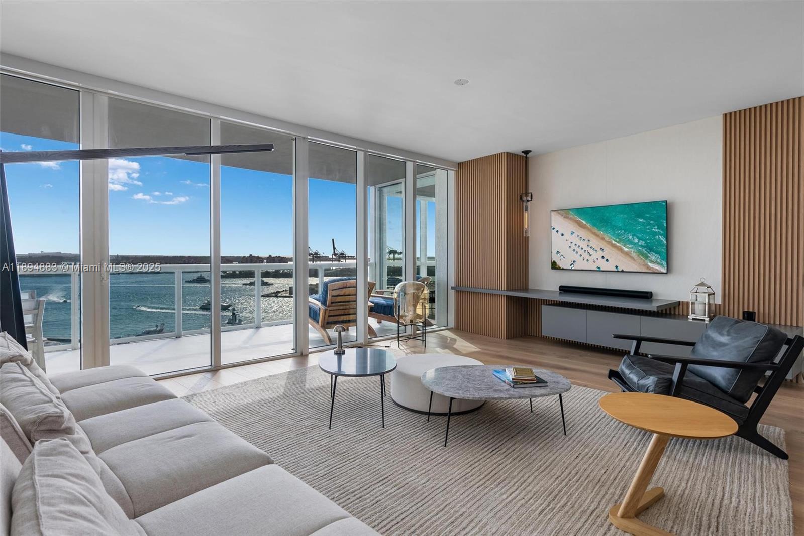 Photo of 450 Alton Rd #1603, Miami Beach, Florida, 33139 -