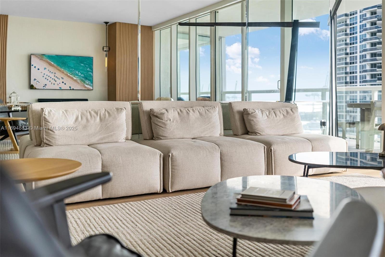 Photo of 450 Alton Rd #1603, Miami Beach, Florida, 33139 -
