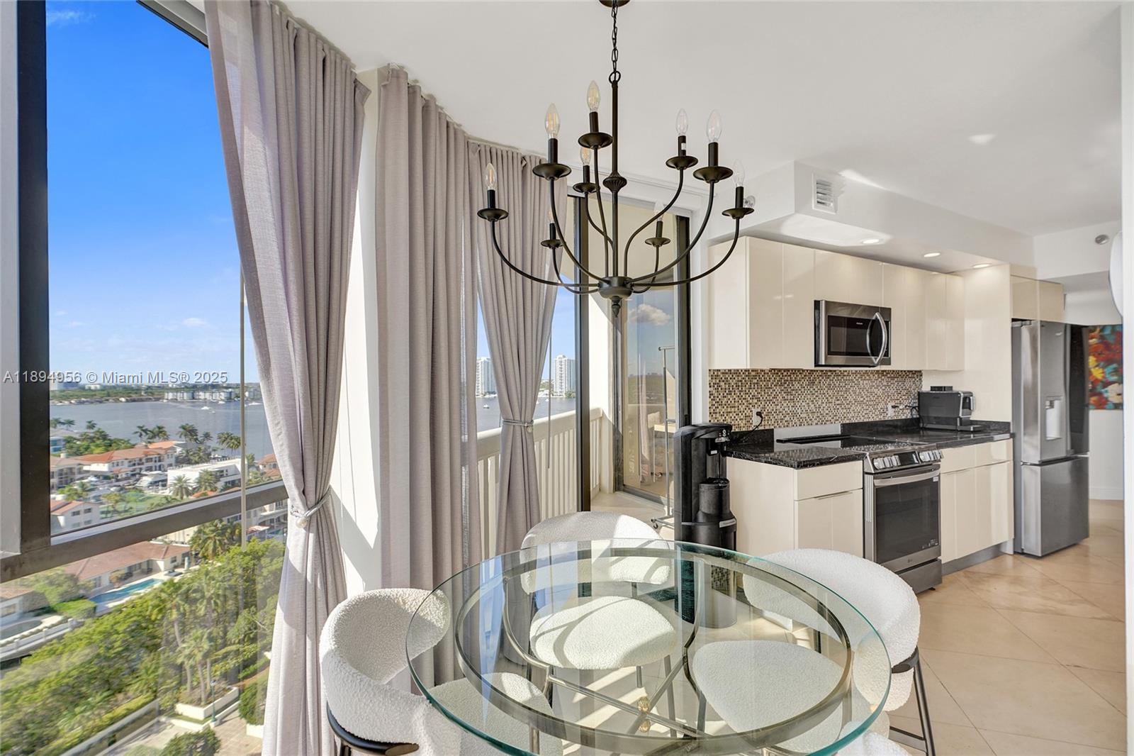 See details 1403 3 / 3 1840 sq. ft. $ 2025-10-13 0 Photo