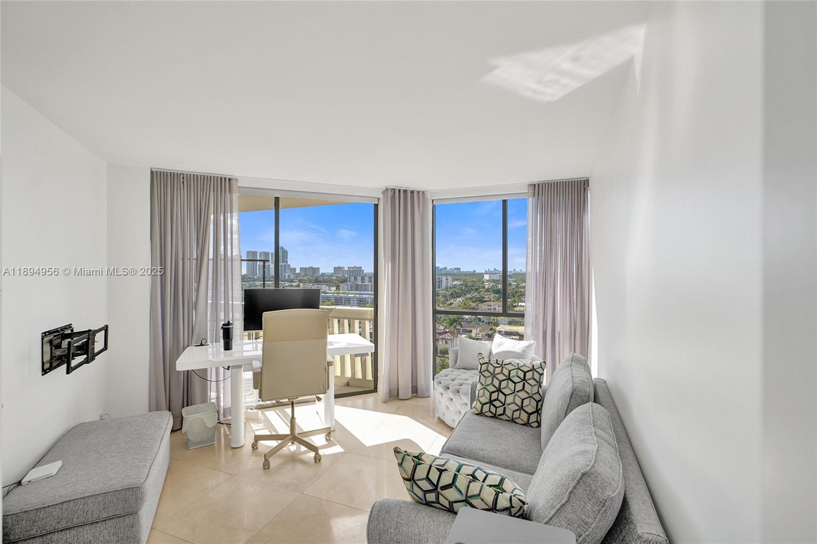 See details 1403 3 / 3 1840 sq. ft. $ 2025-10-13 0 Photo