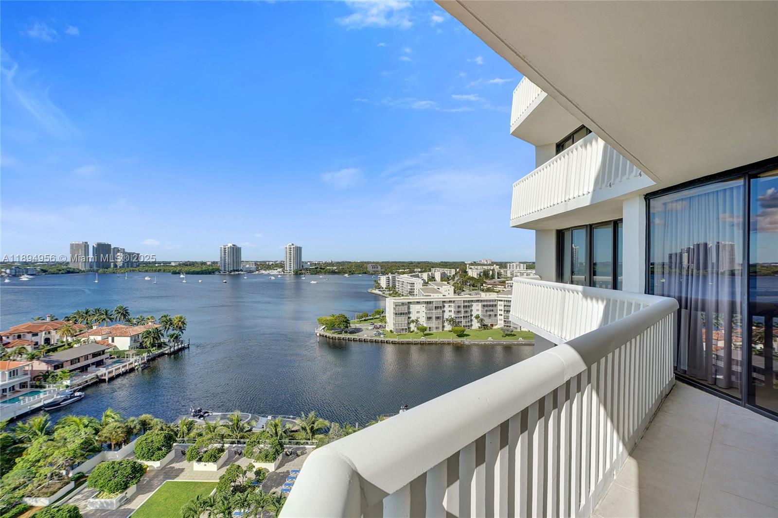 See details 1403 3 / 3 1840 sq. ft. $ 2025-10-13 0 Photo