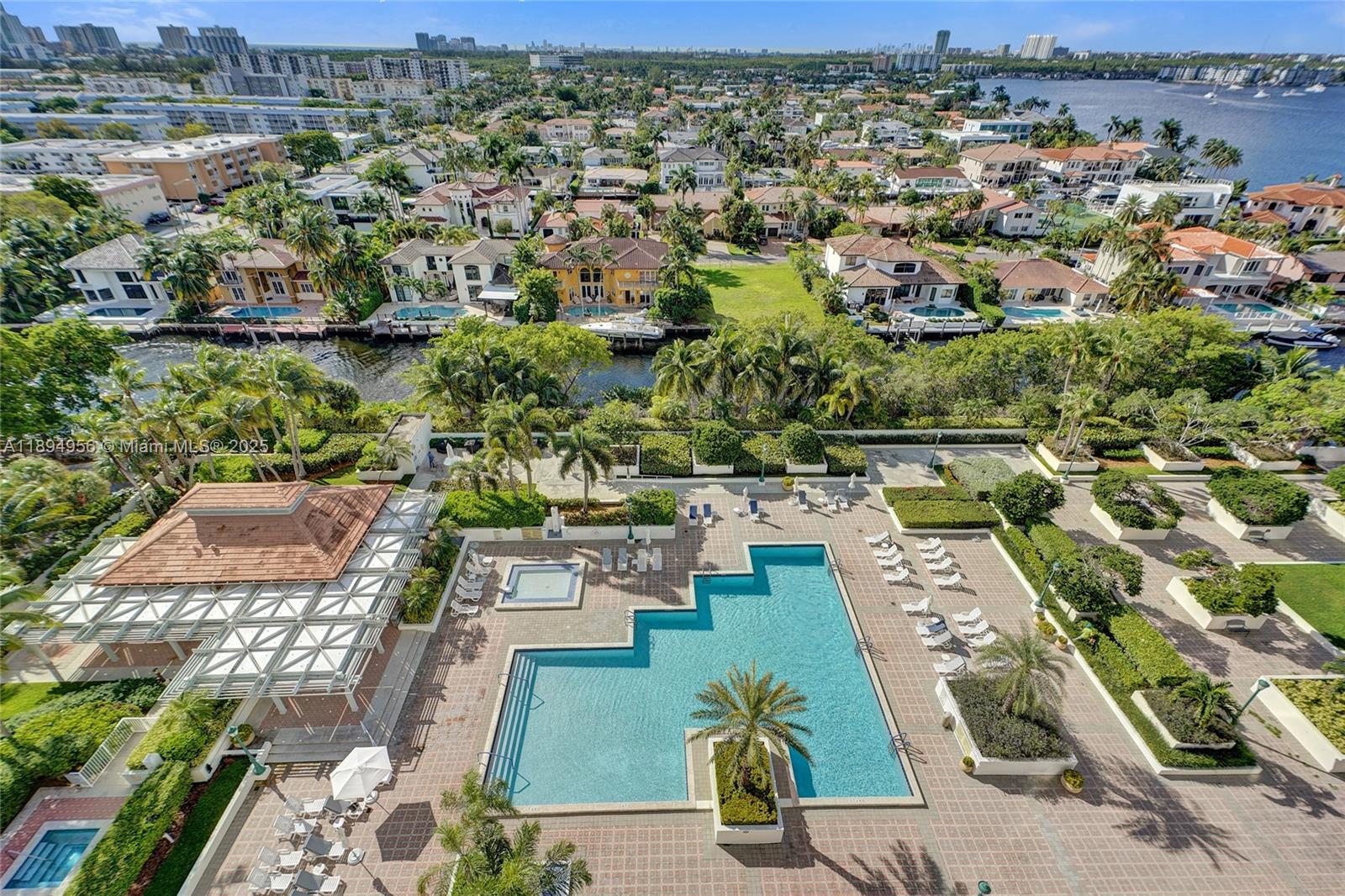 See details 1403 3 / 3 1840 sq. ft. $ 2025-10-13 0 Photo