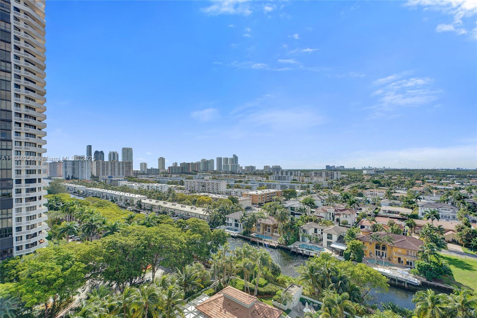 See details 1403 3 / 3 1840 sq. ft. $ 2025-10-13 0 Photo