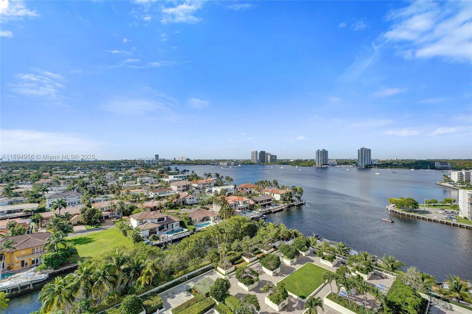 See details 1403 3 / 3 1840 sq. ft. $ 2025-10-13 0 Photo