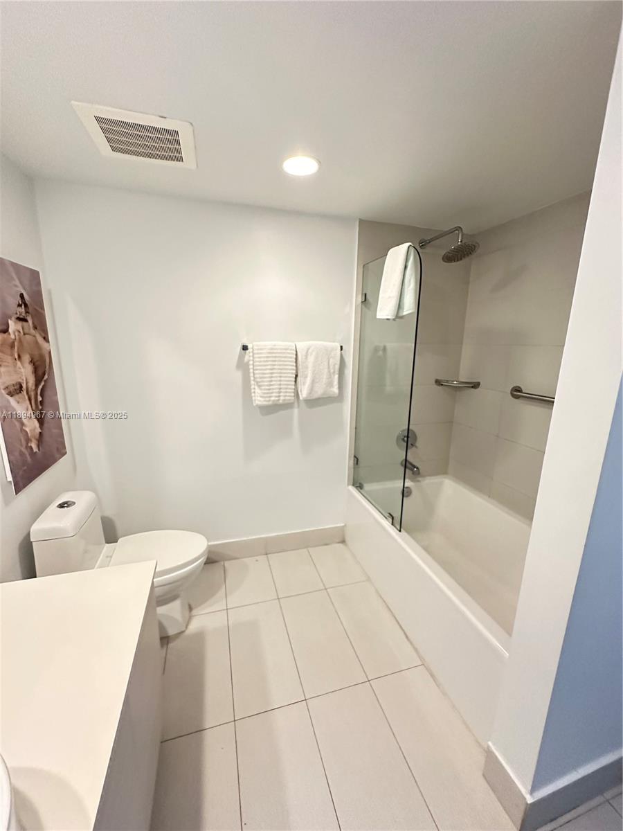 Photo of 2602 Hallandale Beach Blvd  #R1507, Hallandale Beach, Florida, 33009 - 