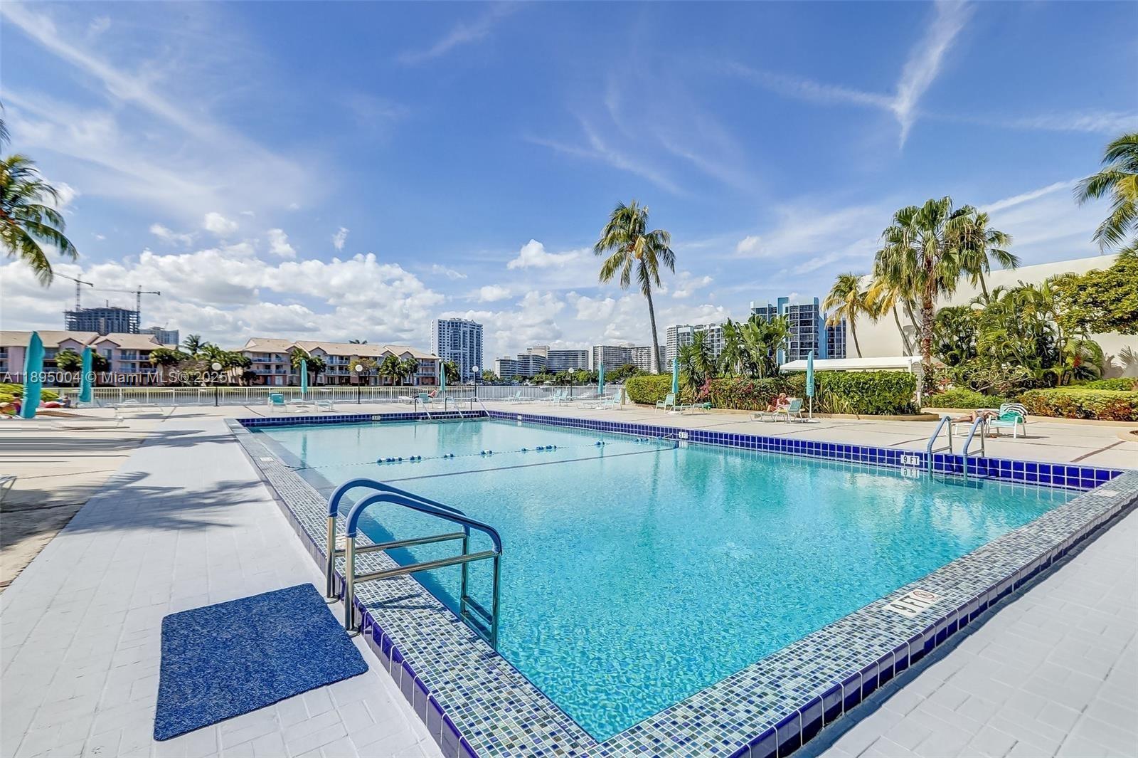 Photo of 3800 OCEAN DR  #1612A, Hollywood, Florida, 33019 - 