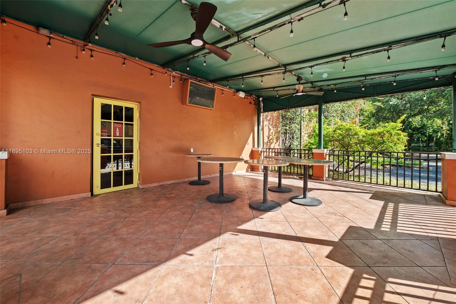   /   sq. ft. $ 2025-10-13 0 Photo