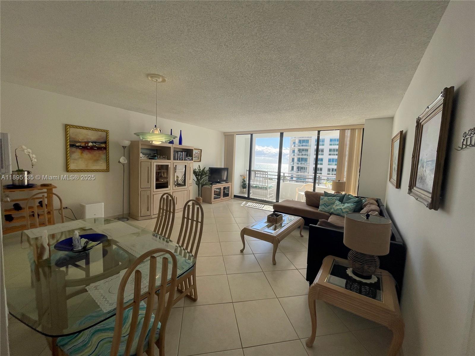 Photo of 3505 Ocean Dr #917, Hollywood, Florida, 33019 -