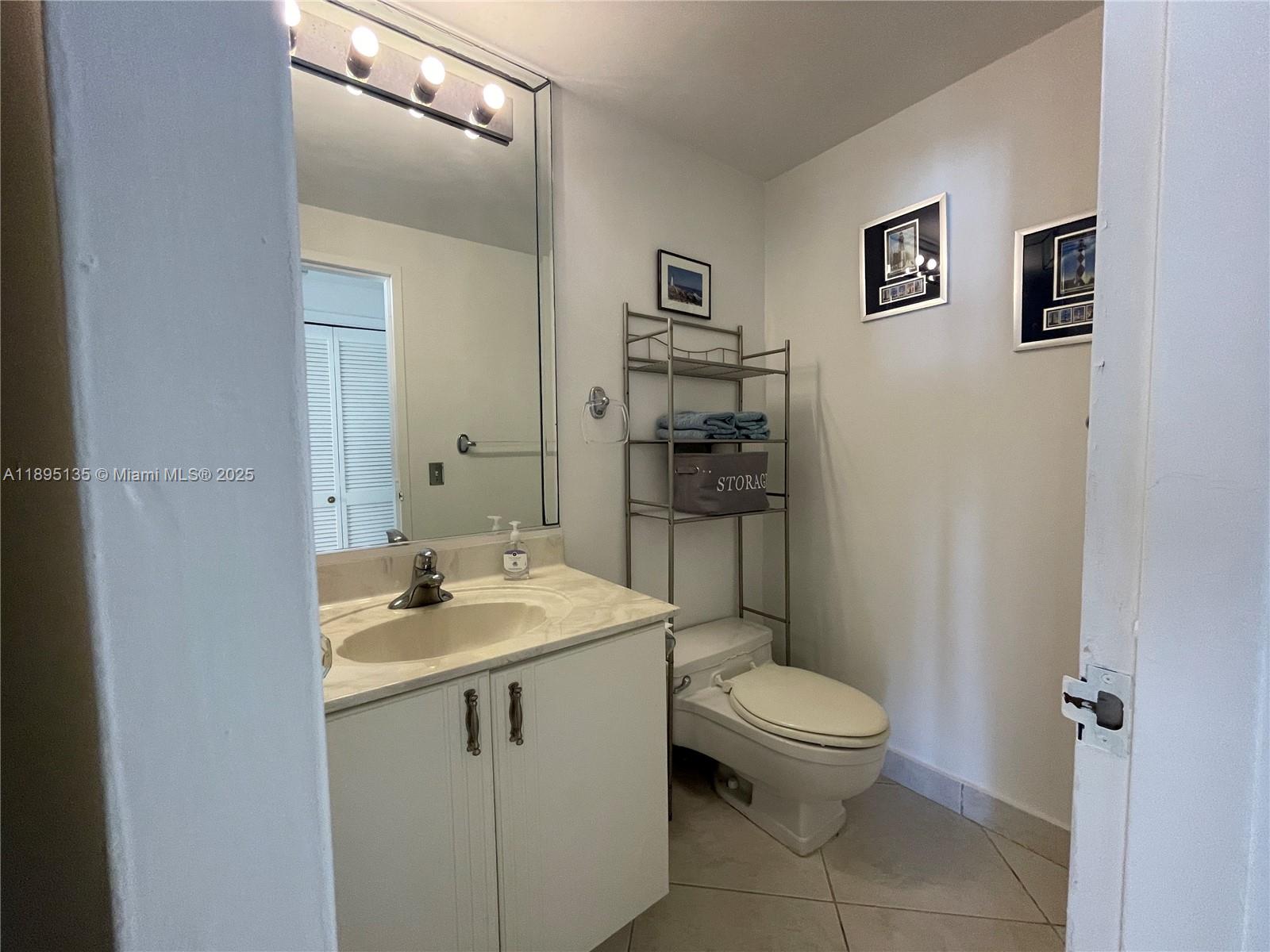 Photo of 3505 Ocean Dr #917, Hollywood, Florida, 33019 -