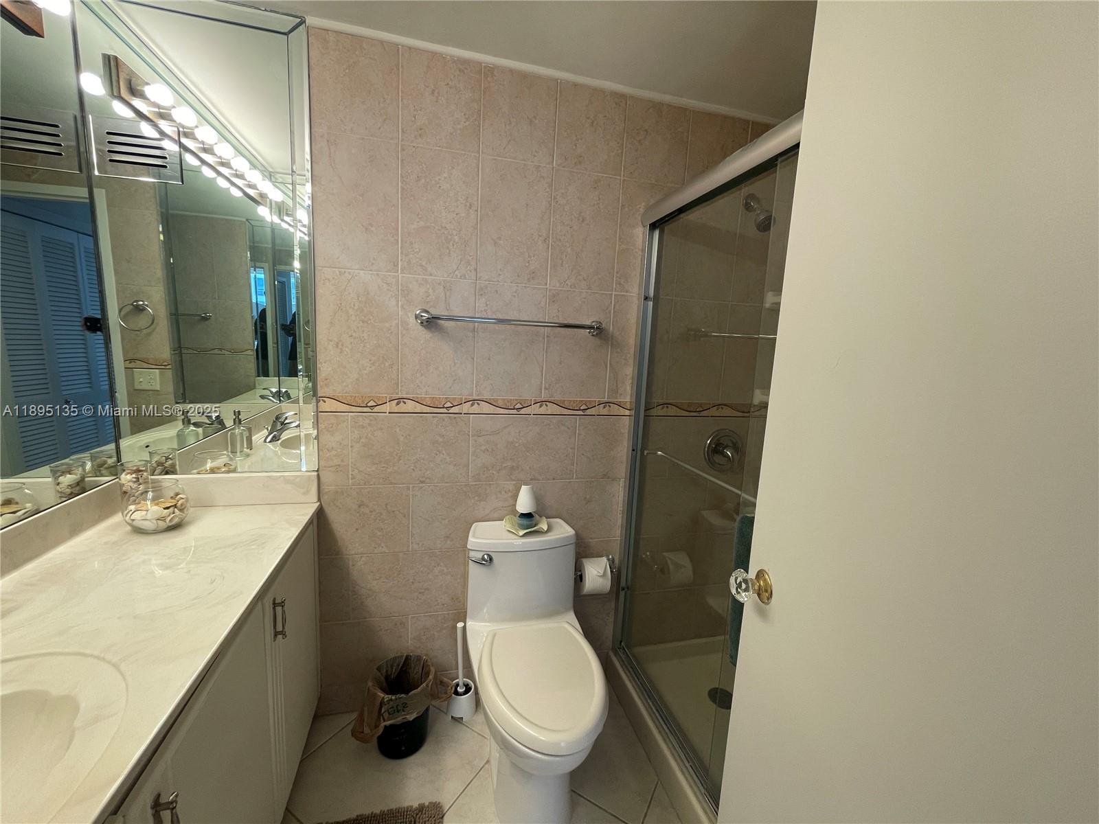 Photo of 3505 Ocean Dr #917, Hollywood, Florida, 33019 -