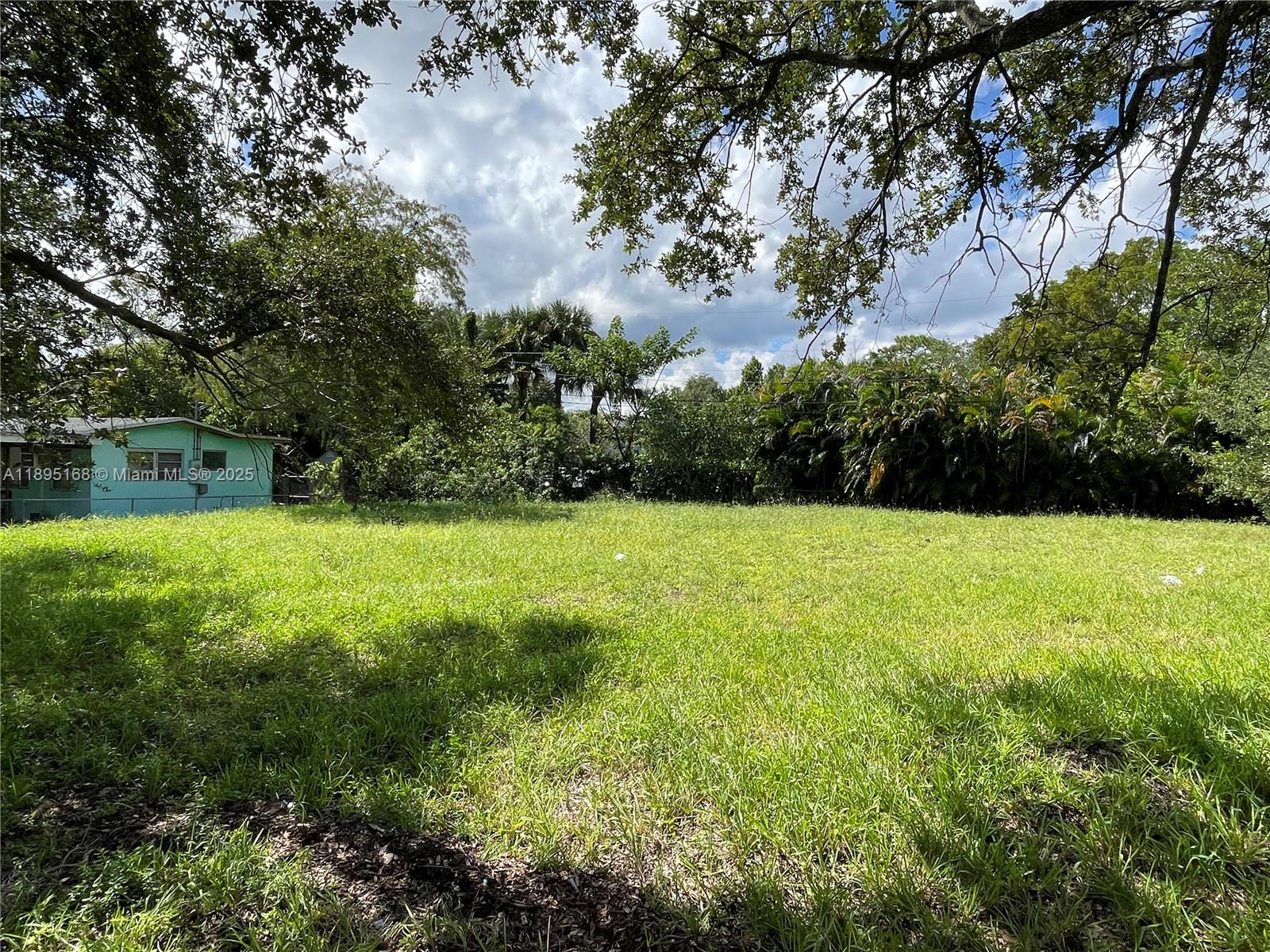 See details / sq. ft. $ 2025-10-13 0 Photo