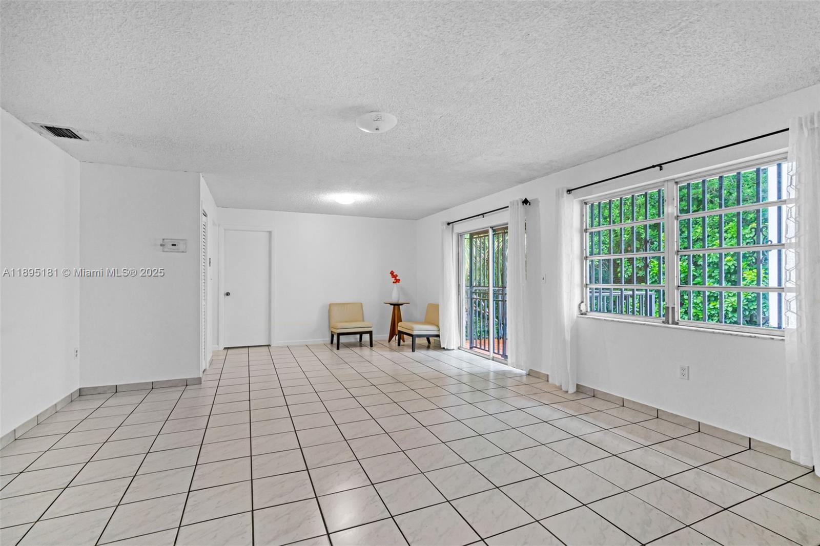   /  3658 sq. ft. $ 2025-10-13 0 Photo