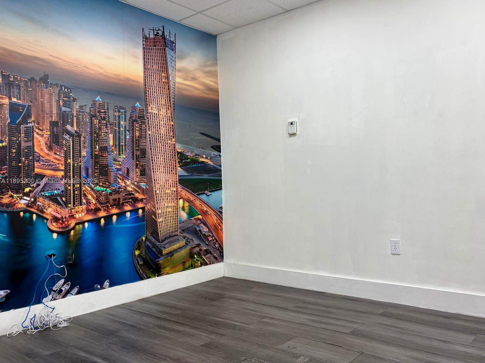 See details 6 / sq. ft. $ 2025-10-13 0 Photo