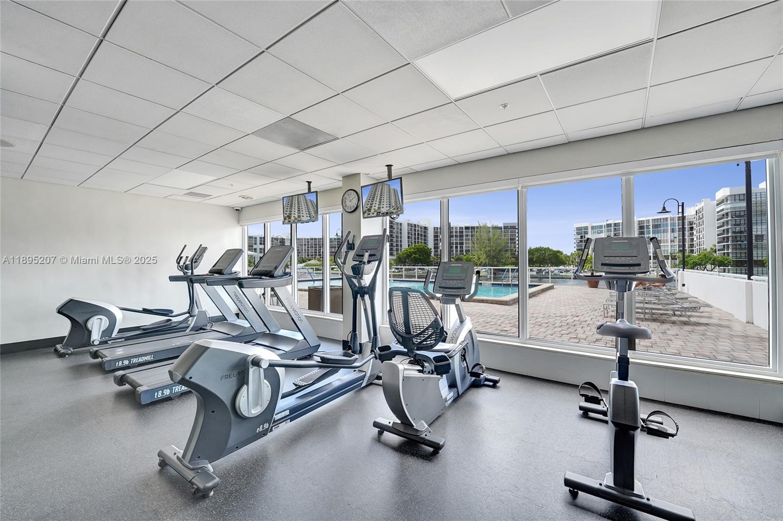 Photo of 3000 Ocean Dr  #1106, Hollywood, Florida, 33019 - 