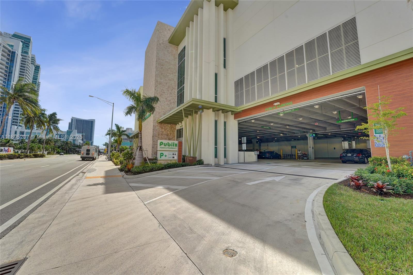 Photo of 3000 Ocean Dr  #1106, Hollywood, Florida, 33019 - Publix right next door