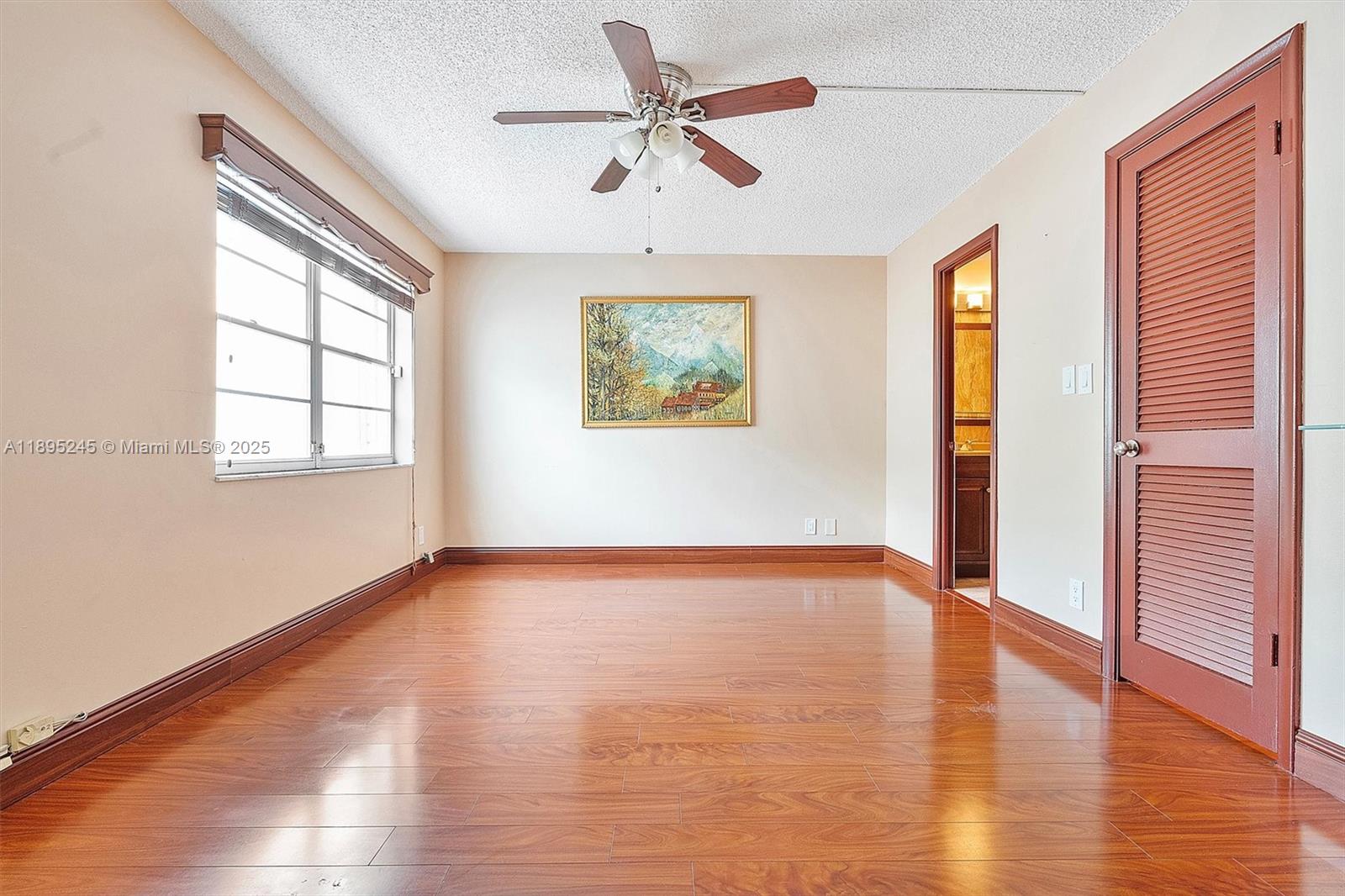 Photo of 712 27th Ave  (712), Hallandale Beach, Florida, 33009 - 