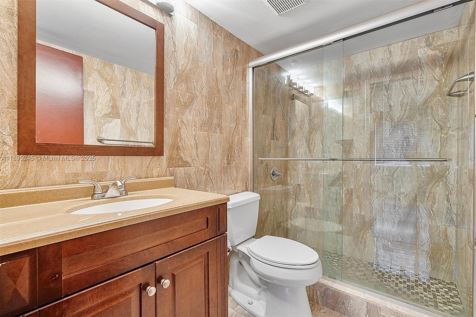 Photo of 712 27th Ave  (712), Hallandale Beach, Florida, 33009 - 