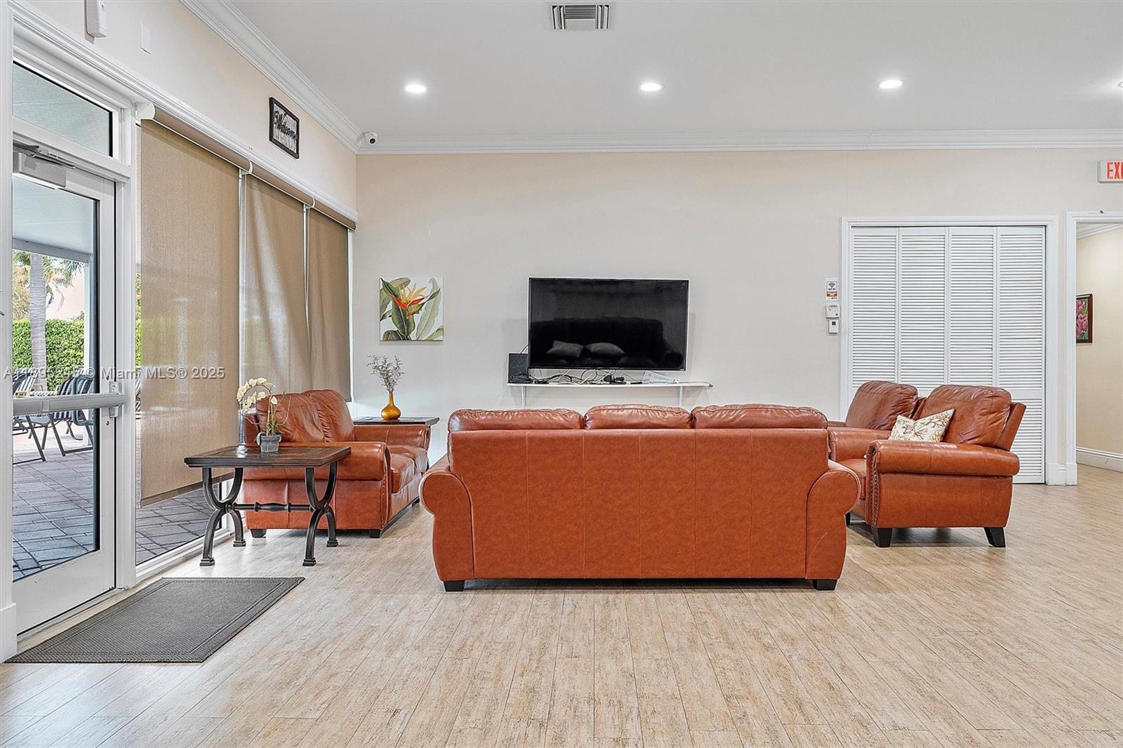 Photo of 712 27th Ave  (712), Hallandale Beach, Florida, 33009 - 