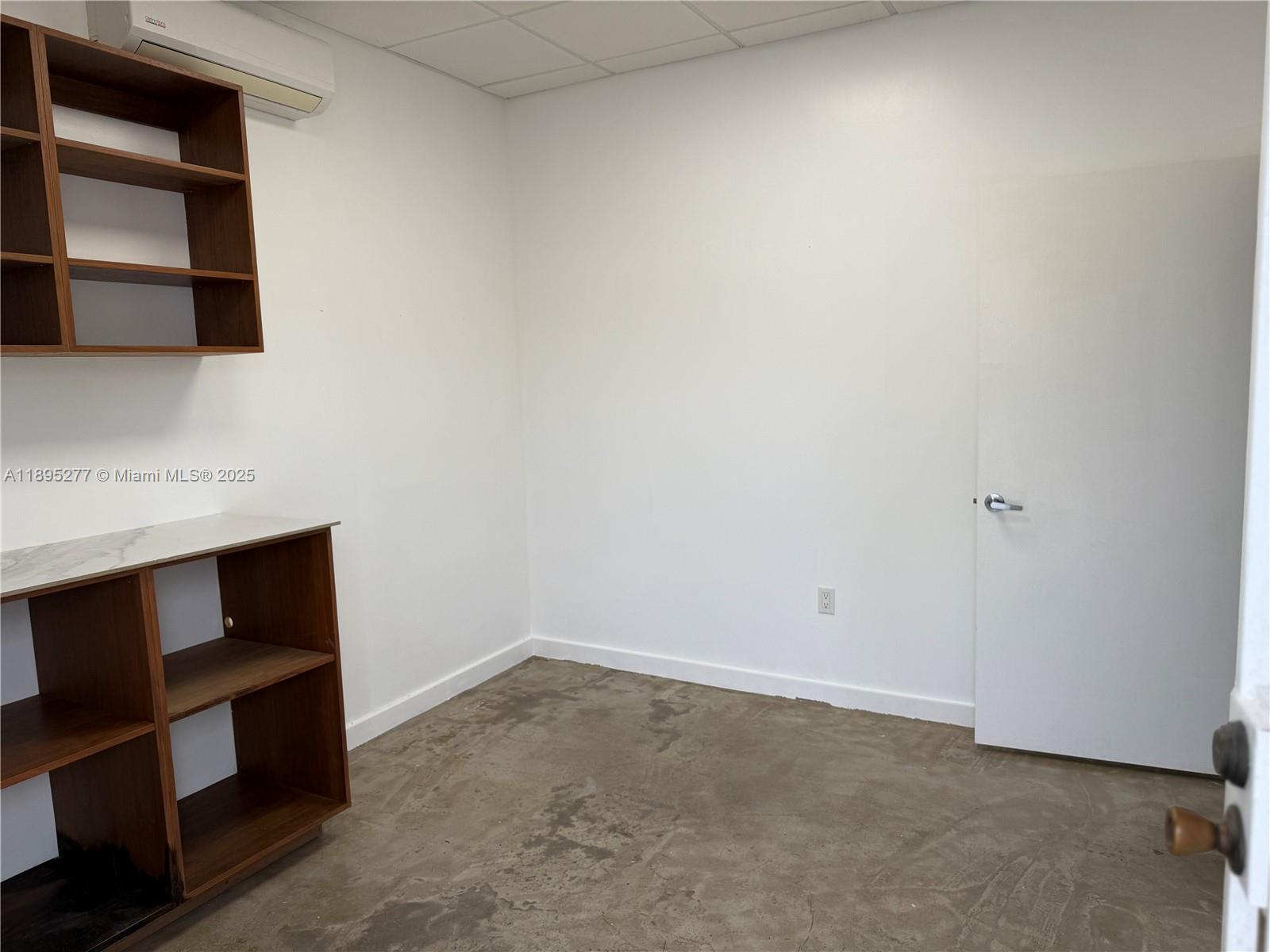 Ver detalles / sq. ft. $ 2025-10-13 0 foto