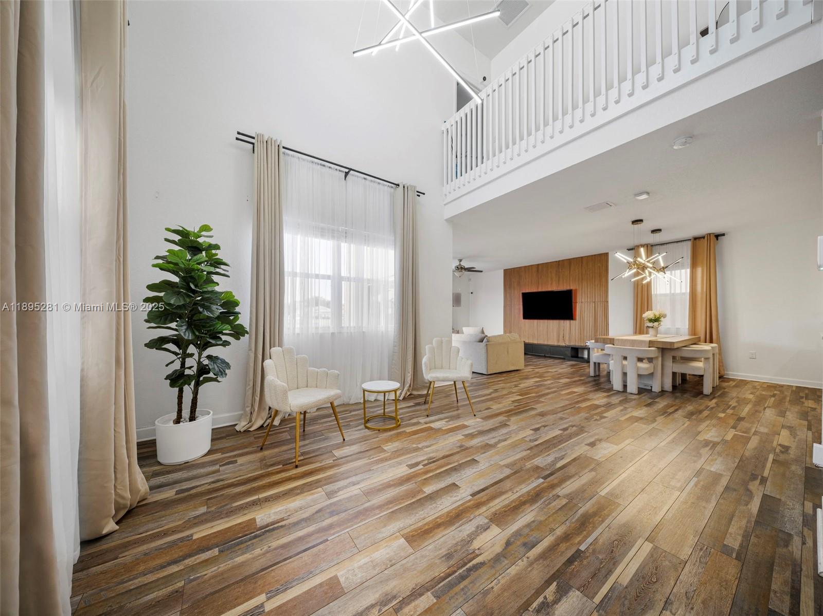 See details 1411 3 / 2 2024 sq. ft. $ 2026-02-20 0 Photo