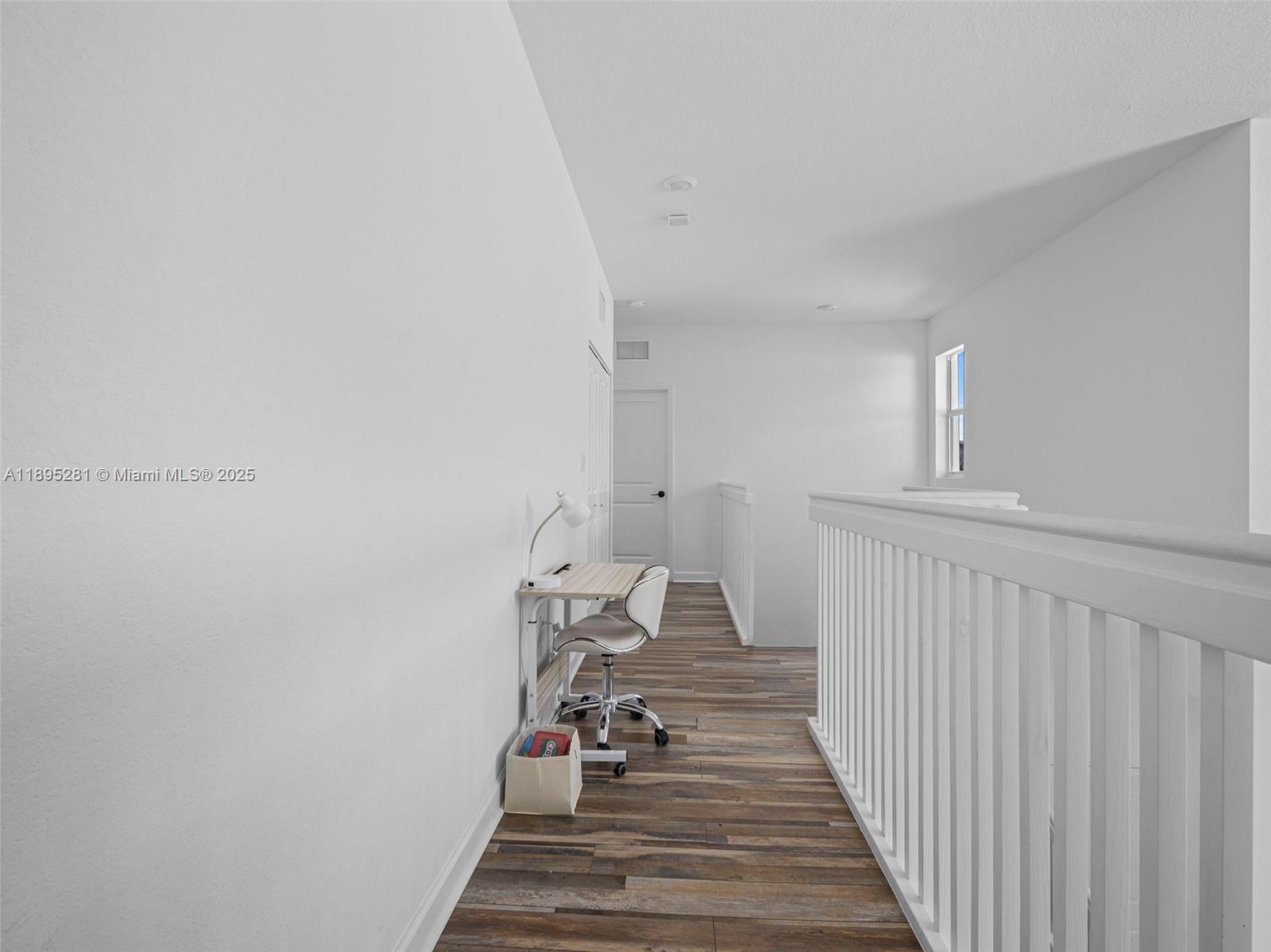 See details 1411 3 / 2 2024 sq. ft. $ 2026-02-20 0 Photo