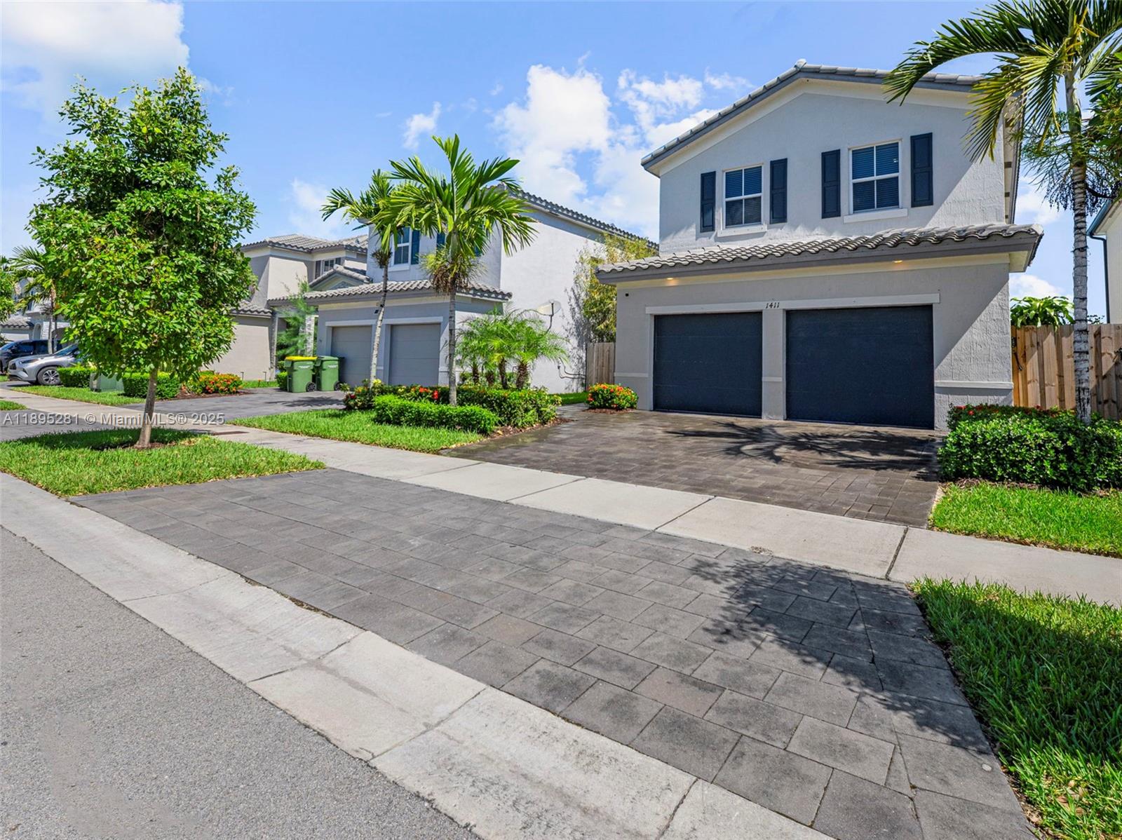 See details 1411 3 / 2 2024 sq. ft. $ 2026-02-20 0 Photo