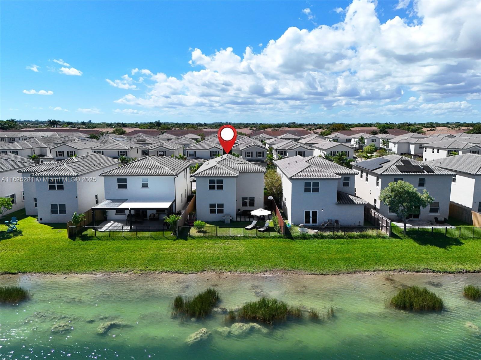 See details 1411 3 / 2 2024 sq. ft. $ 2026-02-20 0 Photo