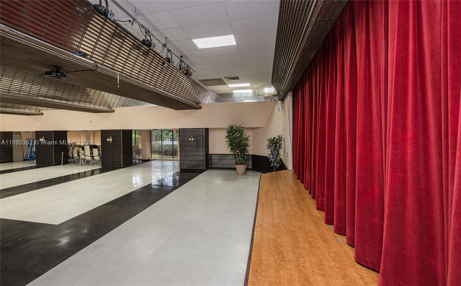 Photo of 600 Three Islands Blvd  #214, Hallandale Beach, Florida, 33009 - 