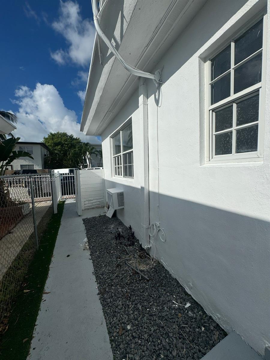   /  3498 sq. ft. $ 2025-10-20 0 Photo