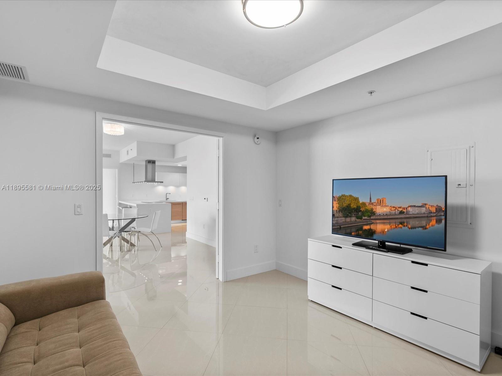 Photo of 17301 Biscayne Blvd  #1704, North Miami Beach, Florida, 33160 -