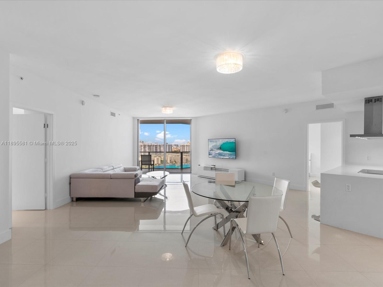 Photo of 17301 Biscayne Blvd  #1704, North Miami Beach, Florida, 33160 -