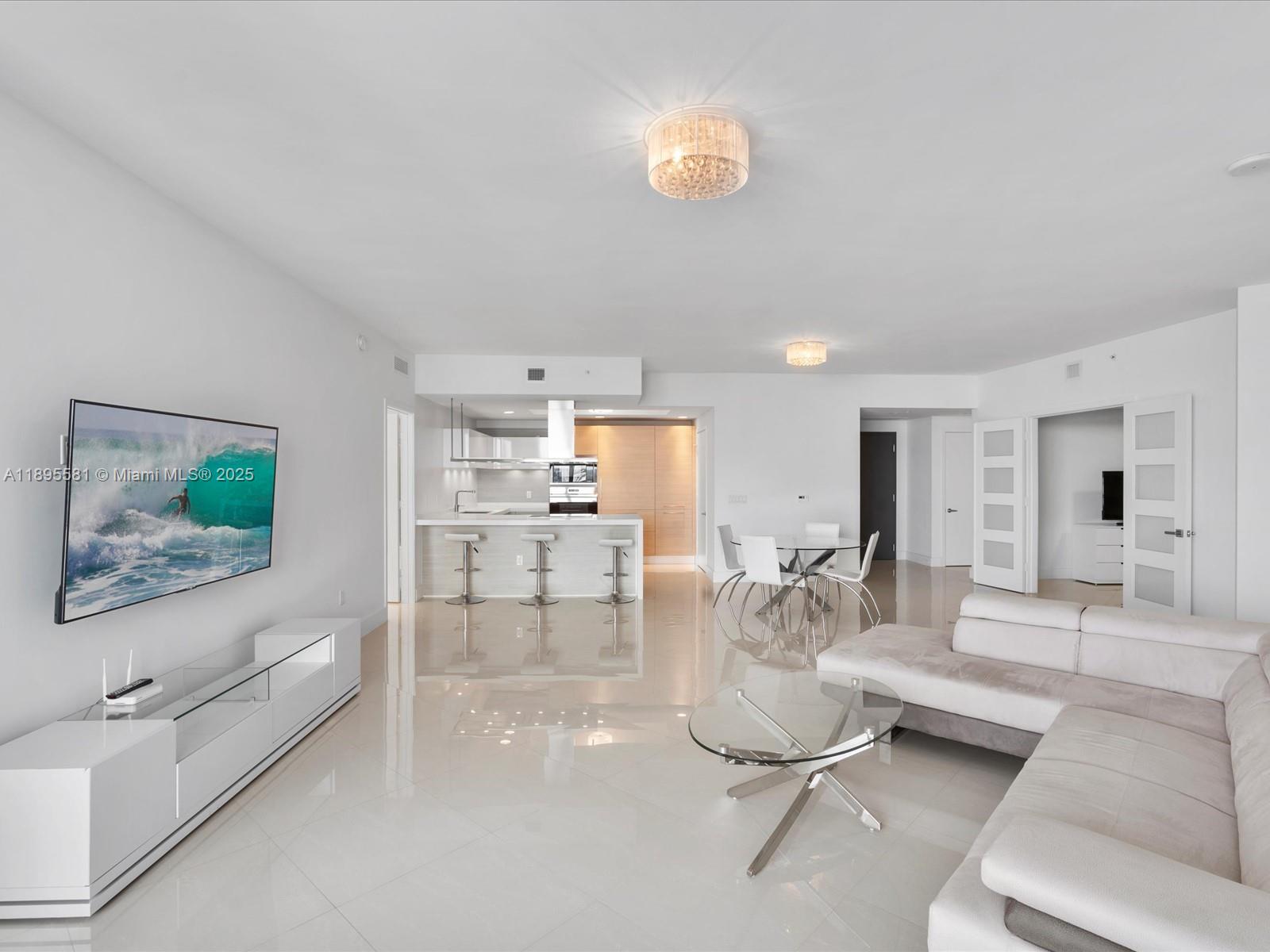 Photo of 17301 Biscayne Blvd  #1704, North Miami Beach, Florida, 33160 -