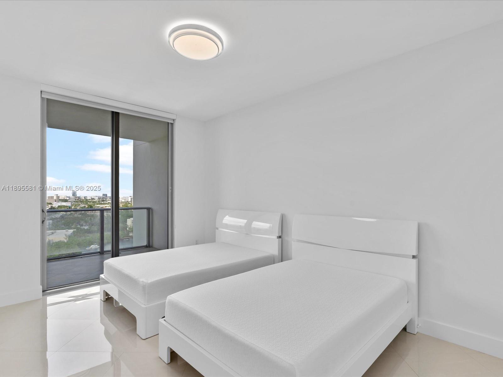 Photo of 17301 Biscayne Blvd  #1704, North Miami Beach, Florida, 33160 -