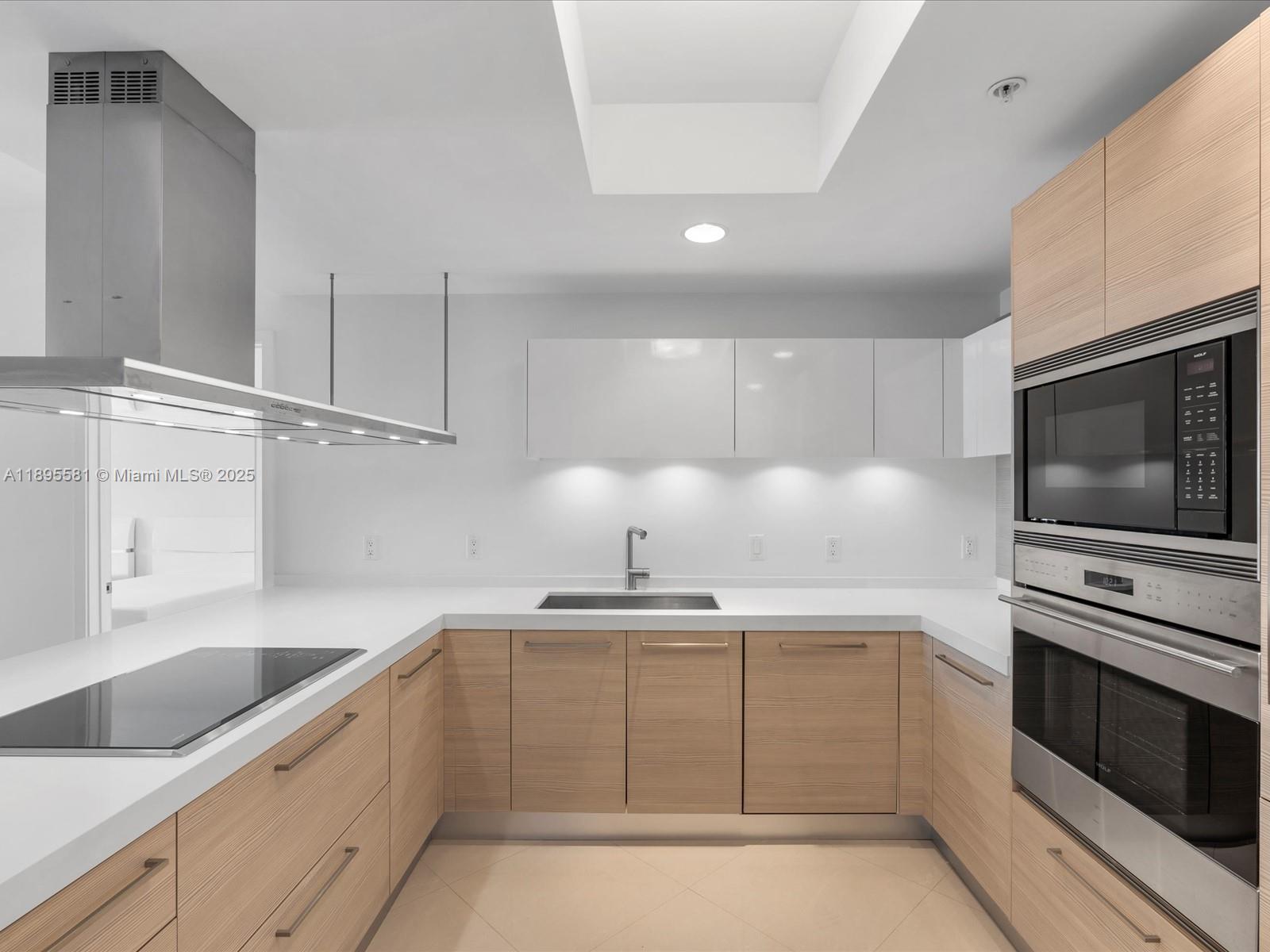 Photo of 17301 Biscayne Blvd  #1704, North Miami Beach, Florida, 33160 -