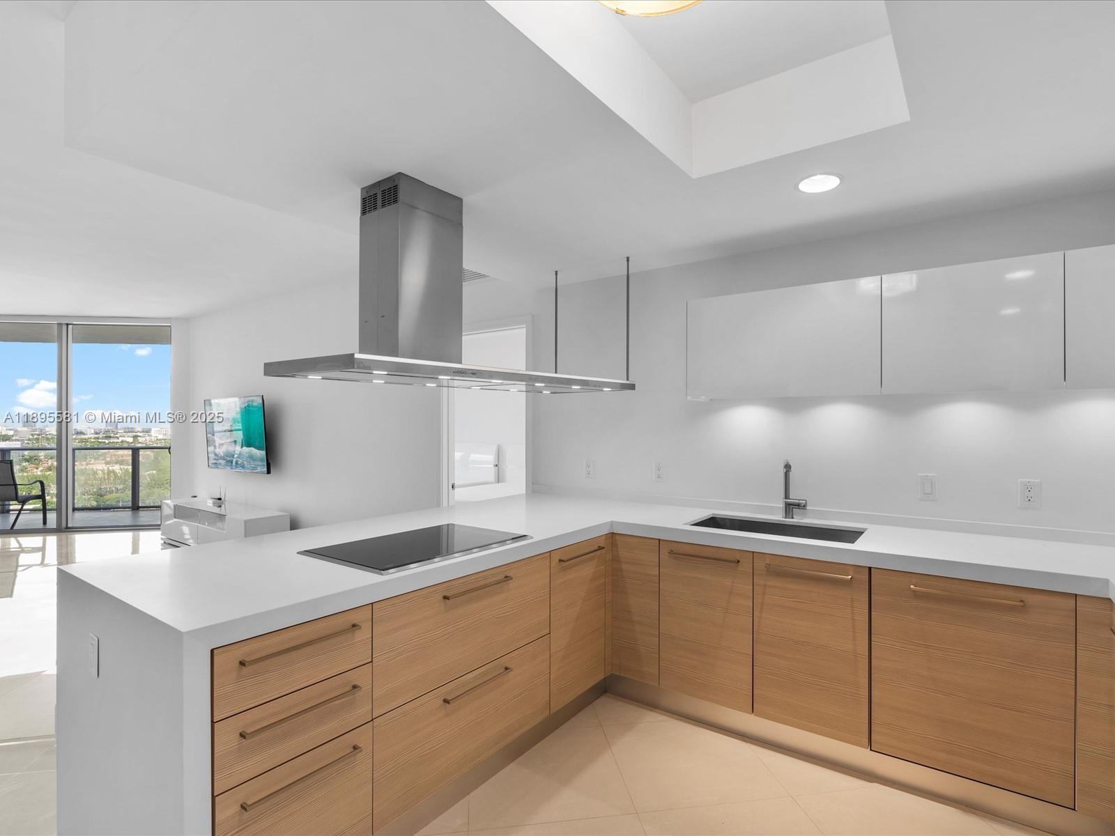 Photo of 17301 Biscayne Blvd  #1704, North Miami Beach, Florida, 33160 -