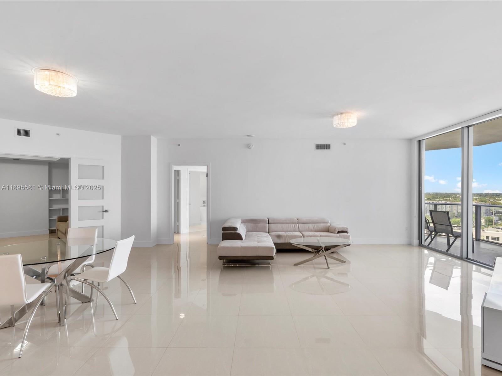 Photo of 17301 Biscayne Blvd  #1704, North Miami Beach, Florida, 33160 -