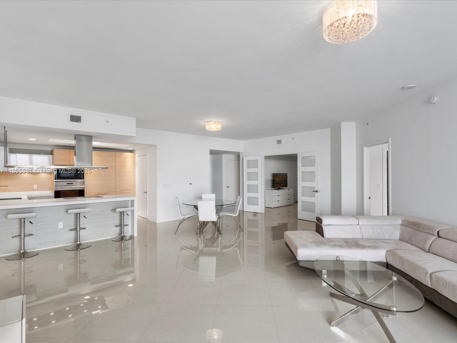 Photo of 17301 Biscayne Blvd  #1704, North Miami Beach, Florida, 33160 -