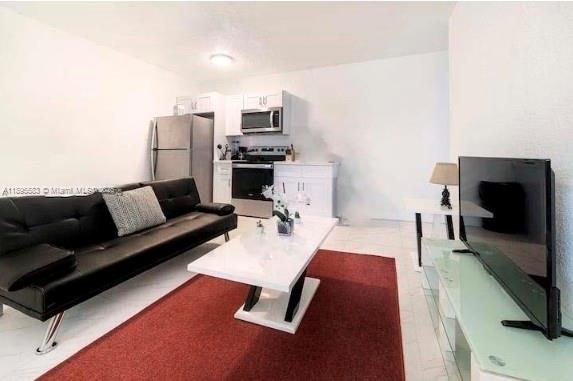 See details / 2685 sq. ft. $ 2025-10-20 0 Photo